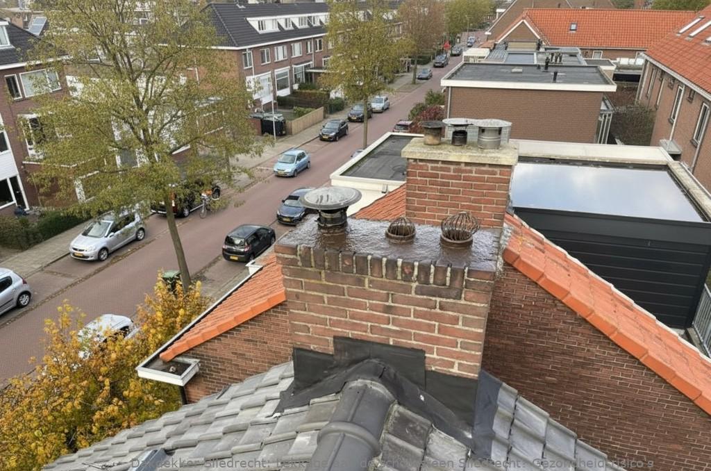 Lekkage Aan De Schoorsteen Sliedrecht